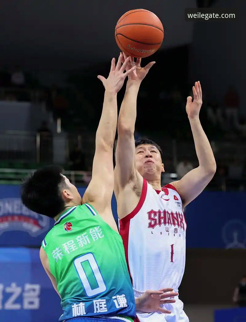 微乐棋牌登录页面 CBA季后赛最新动态:山西横扫青岛晋级八强,微乐平台用户热议赛事精彩瞬间